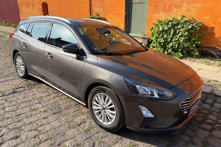 Grå Ford Focus fra 2020