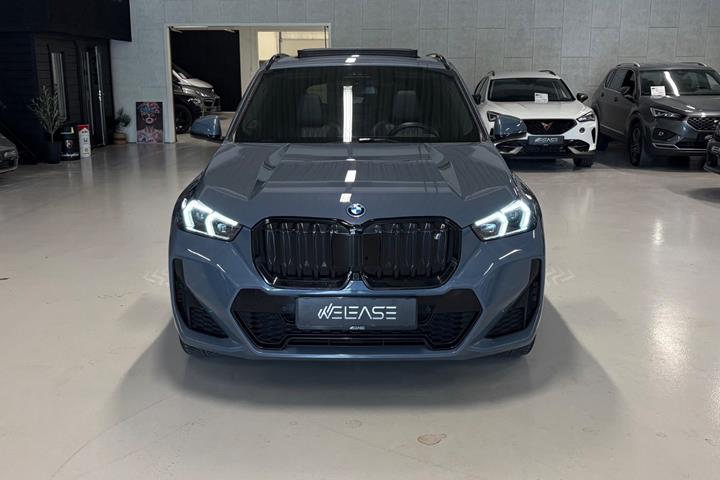 undefined BMW iX1 fra 2023