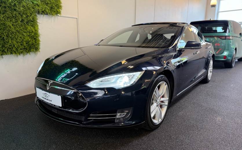 Tesla Model S P85D Ludicrous