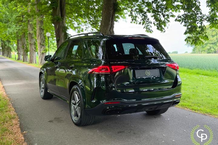 Grøn Mercedes GLE350 de fra 2021
