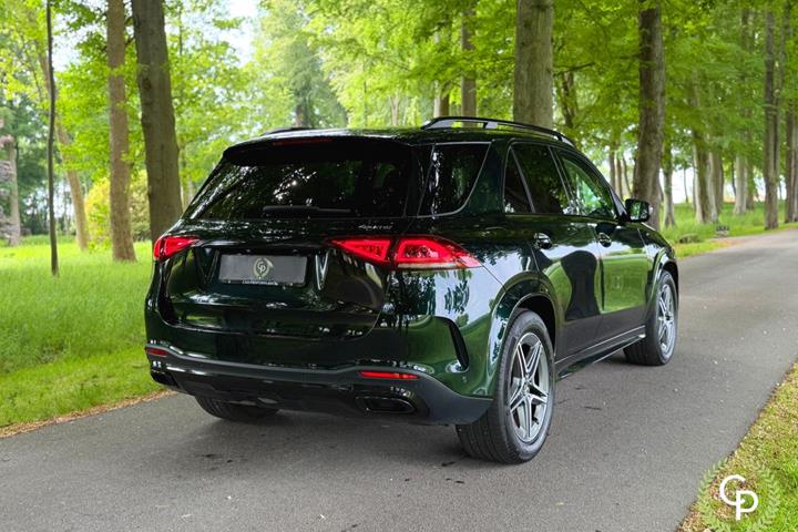 Grøn Mercedes GLE350 de fra 2021