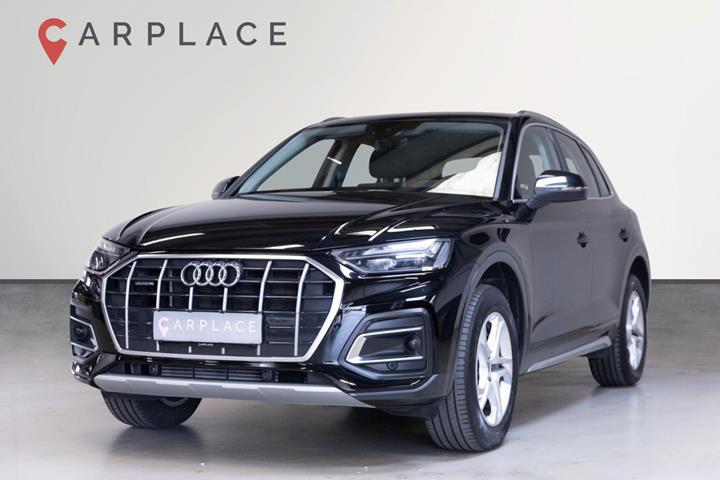 Sort Audi Q5 fra 2023 set udefra