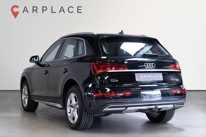 Sort Audi Q5 fra 2023