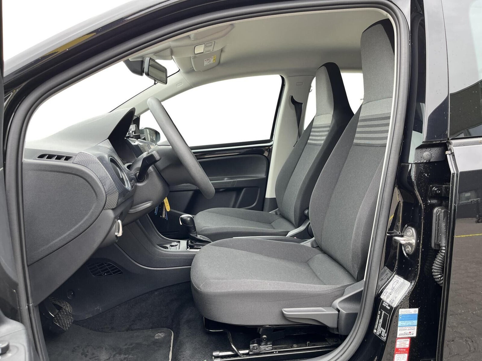 Sort VW E-UP! fra 2021