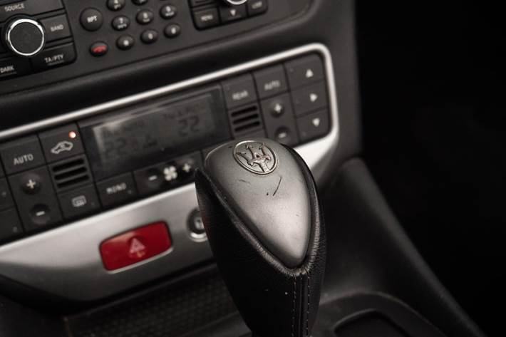 Sort Maserati GranCabrio fra 2012