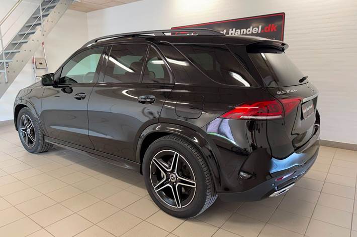 Sort Mercedes GLE350 de fra 2022