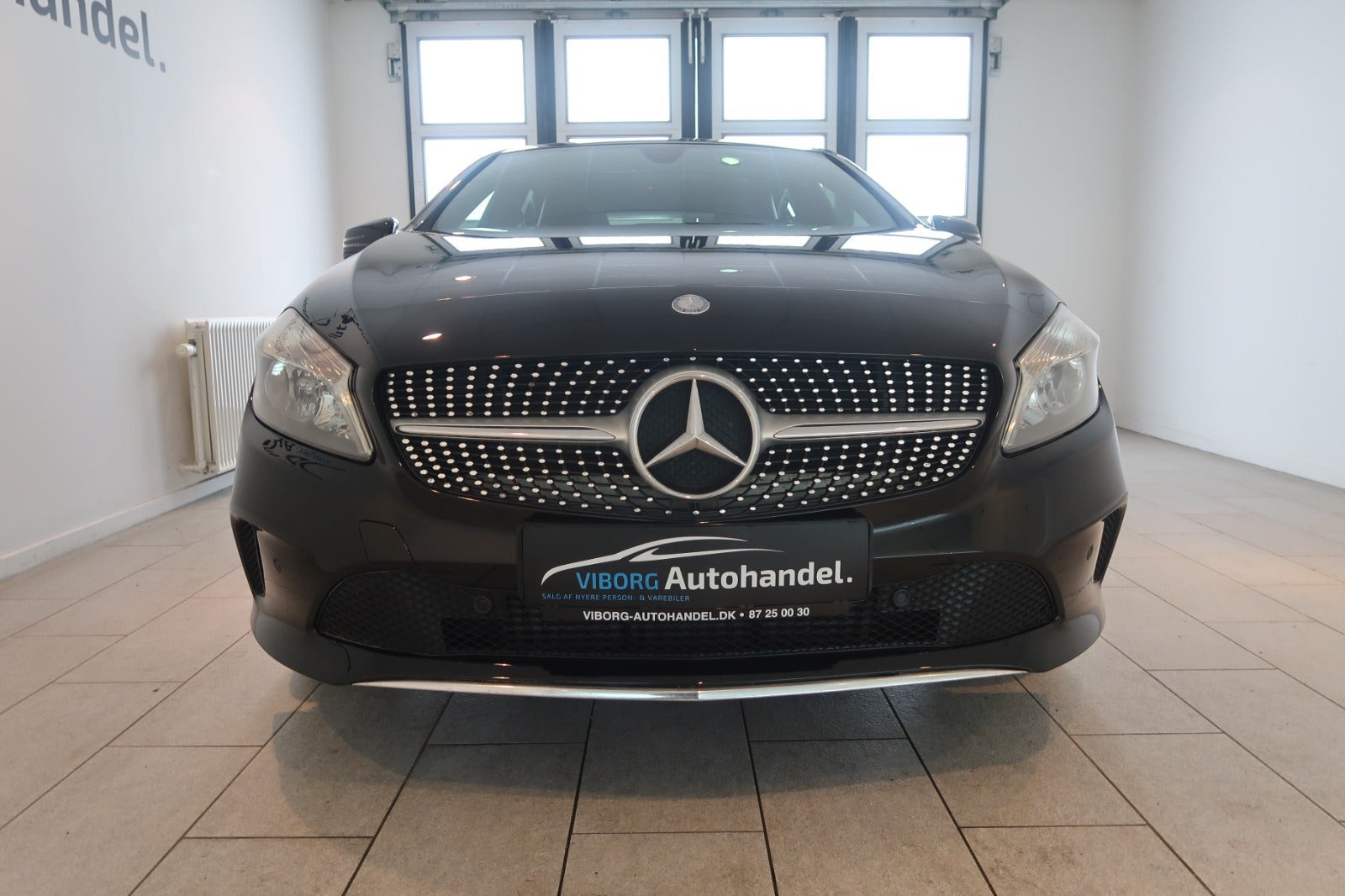 Sort Mercedes A180 d fra 2017