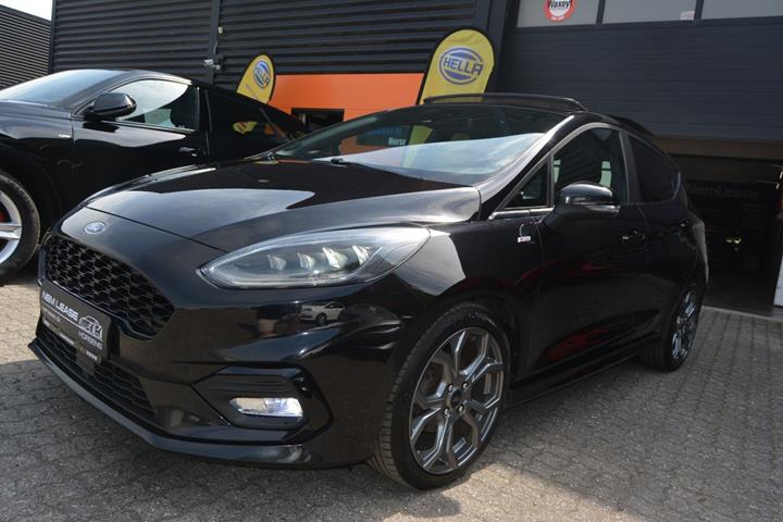 Sort Ford Fiesta fra 2021