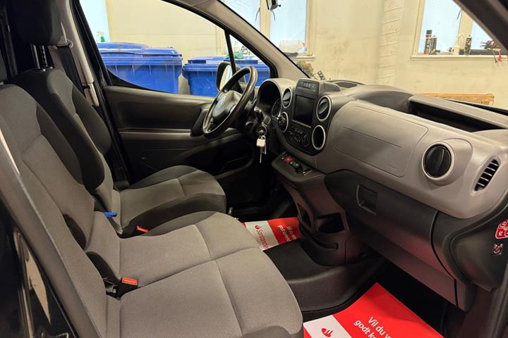 Sort Citroën Berlingo fra 2017