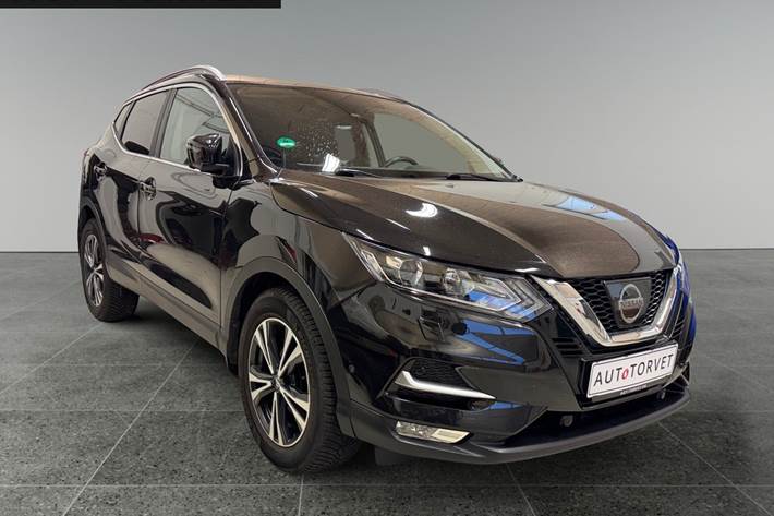 Sort Nissan Qashqai fra 2017