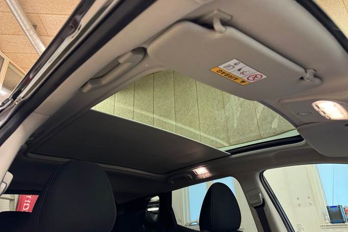 Sort Nissan Qashqai fra 2017