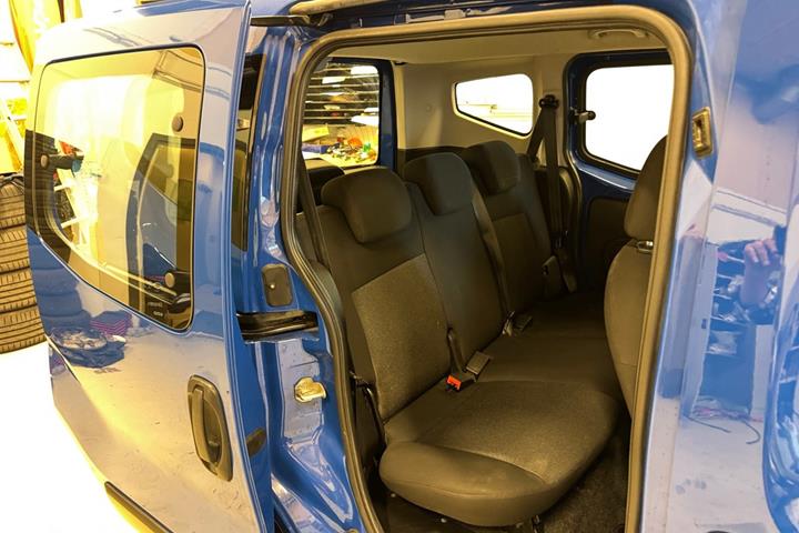 Blå Fiat Qubo fra 2016