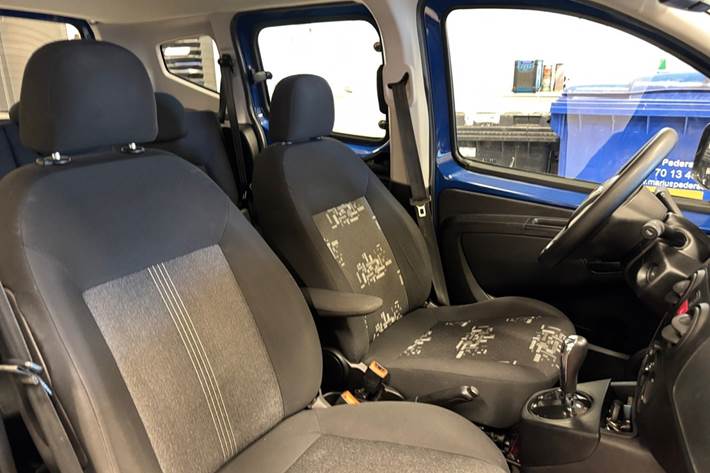 Blå Fiat Qubo fra 2016
