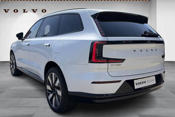 Hvid Volvo EX90 fra 2025