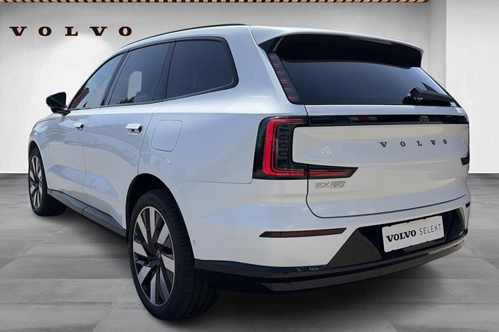 Hvid Volvo EX90 fra 2025