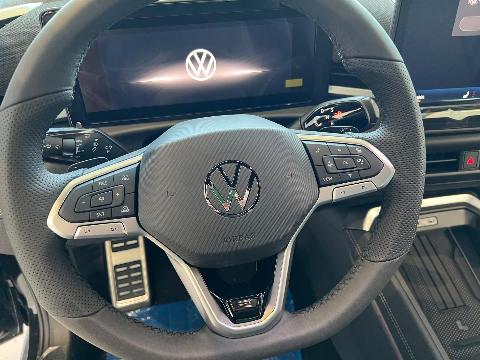 Sort VW T-Roc fra 2026