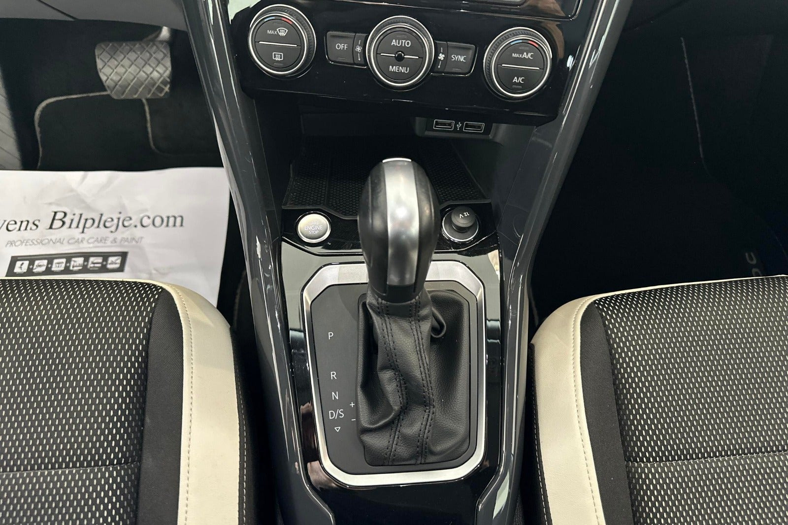 Sort VW T-Roc fra 2020