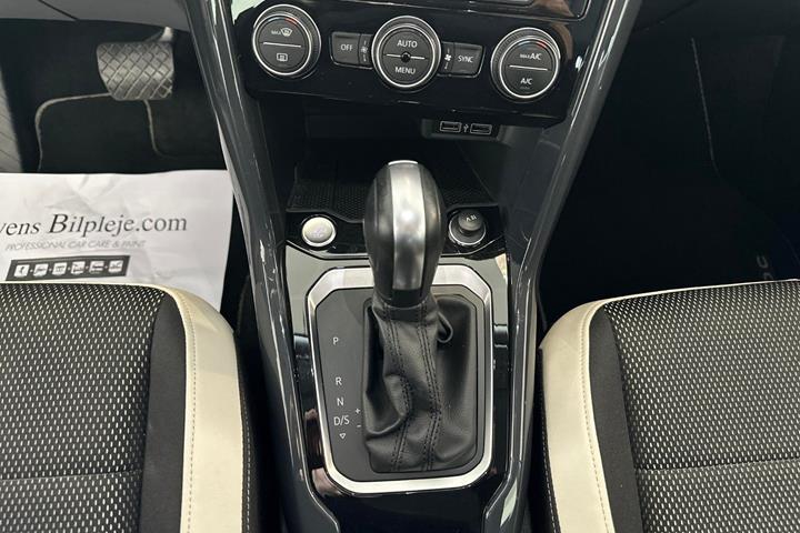 Sort VW T-Roc fra 2020