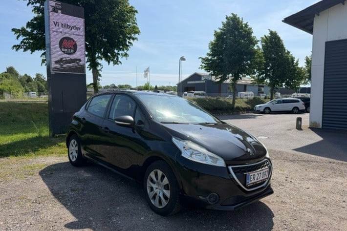 undefined Peugeot 208 fra 2014