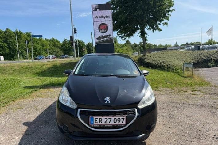 undefined Peugeot 208 fra 2014