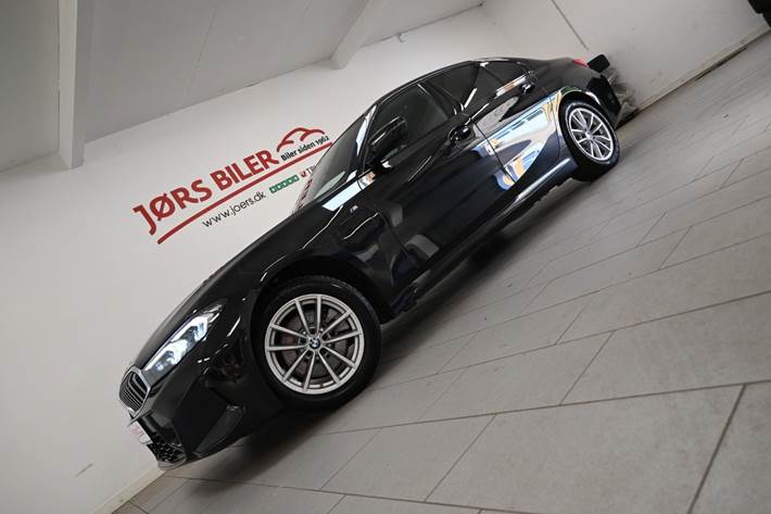 Sort BMW 320e fra 2024