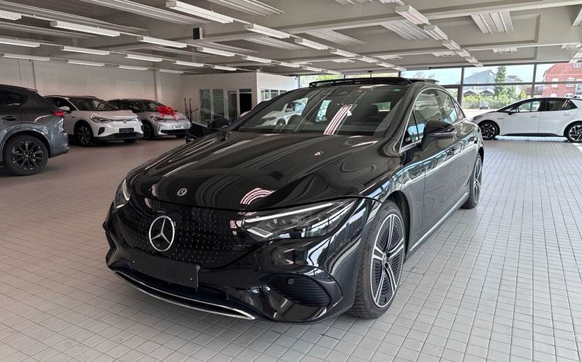 Mercedes EQE350+