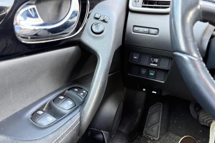 Sort Nissan Qashqai fra 2020