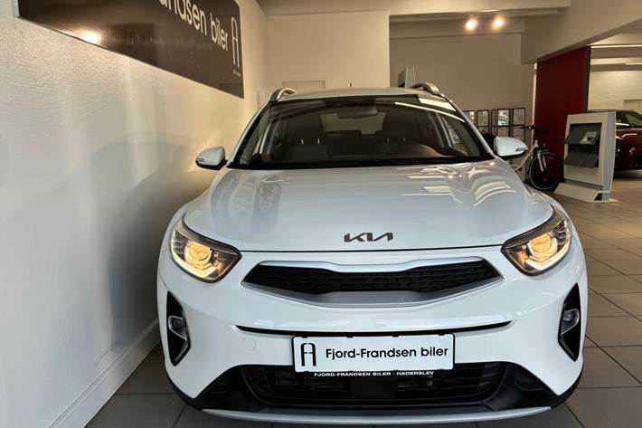 Hvid Kia Stonic fra 2022