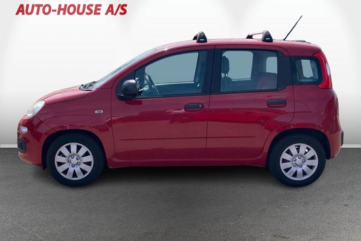 Rød Fiat Panda fra 2012