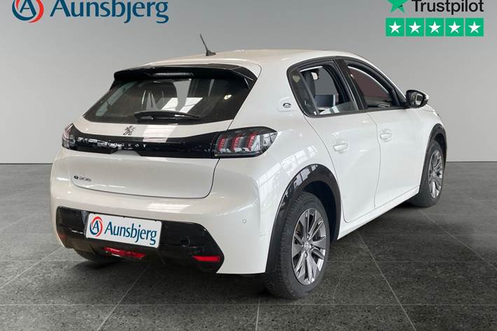 Hvid Peugeot e-208 fra 2020