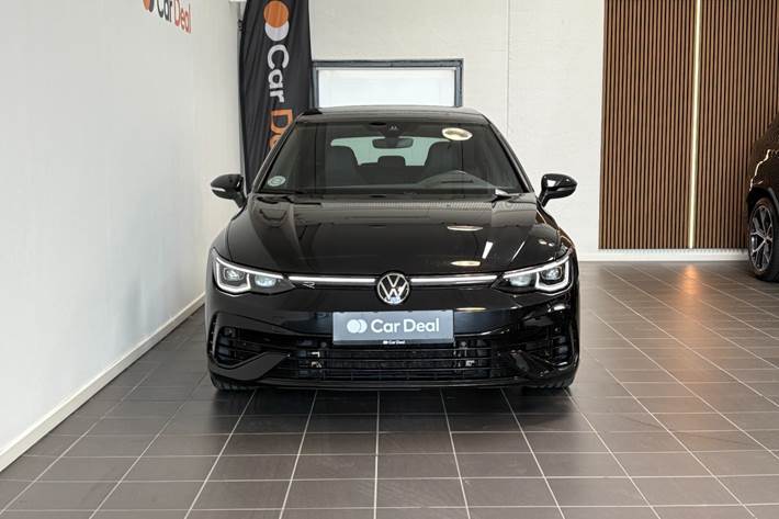 Sort VW Golf VIII fra 2023