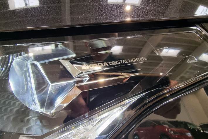 Sort Skoda Enyaq fra 2023