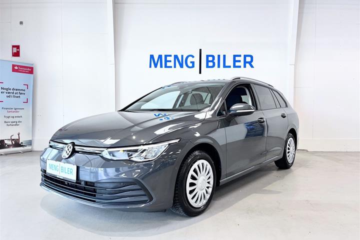 Grå VW Golf fra 2021 set udefra