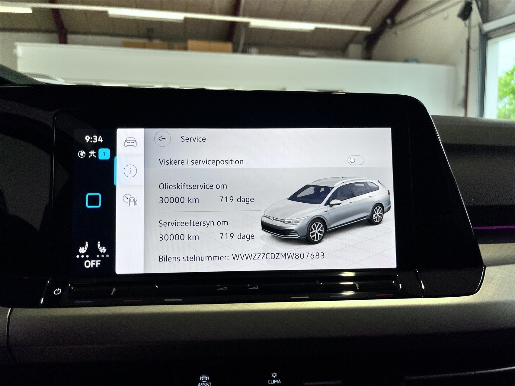 Grå VW Golf fra 2021