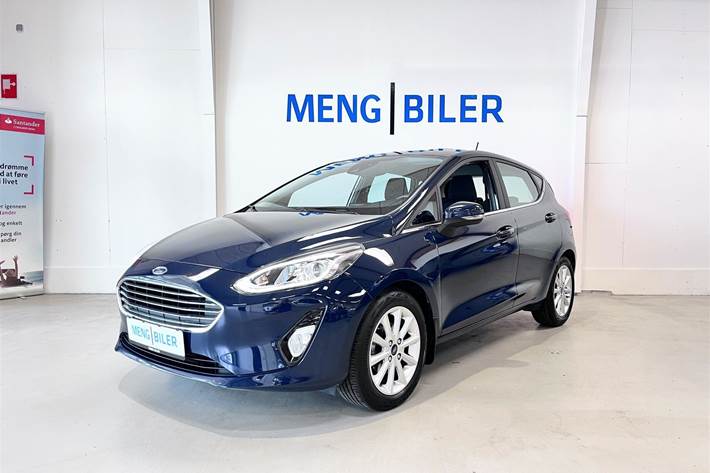 Blå Ford Fiesta fra 2020 set udefra