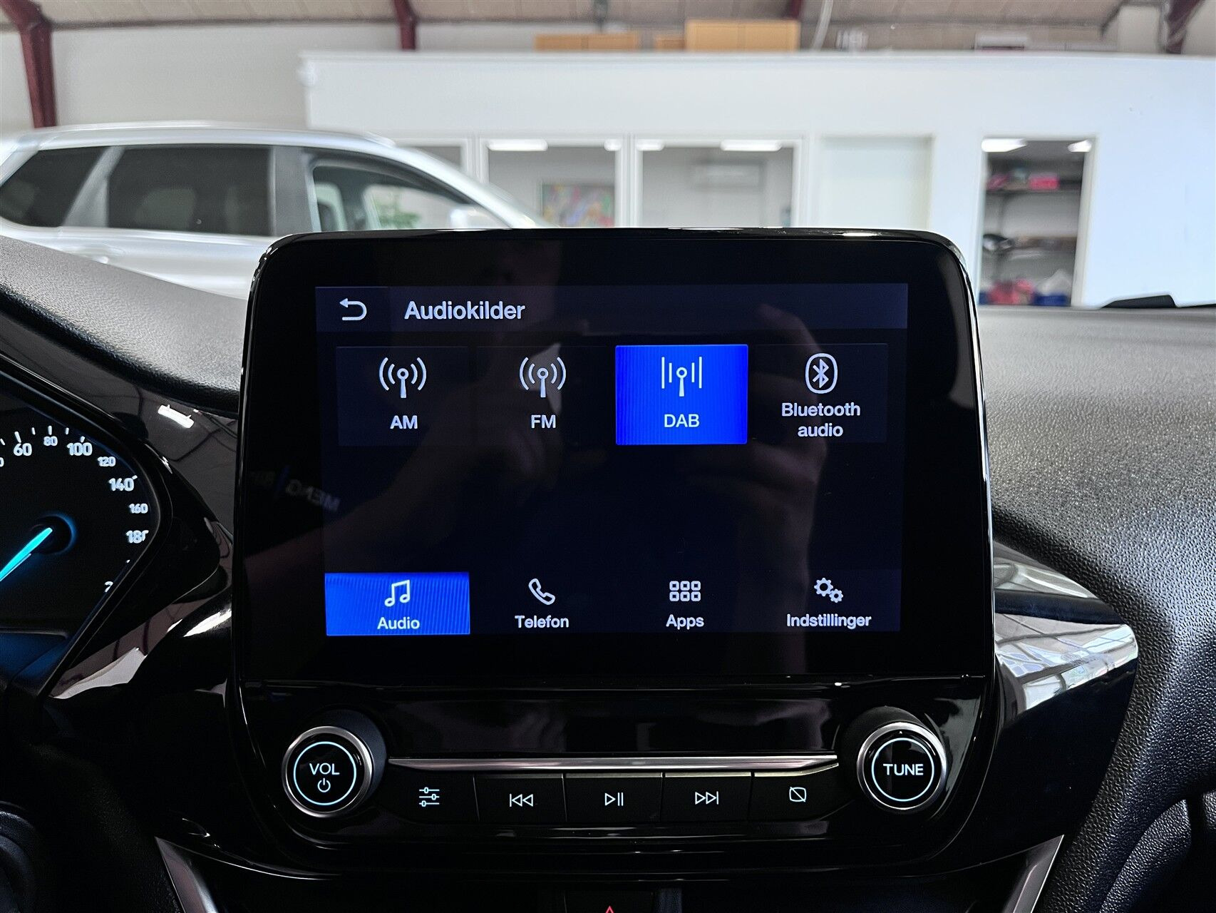 Blå Ford Fiesta fra 2020