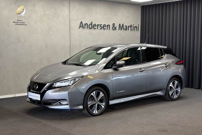 Grå Nissan Leaf fra 2020
