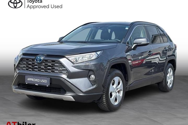 Sort Toyota RAV4 fra 2021 set udefra