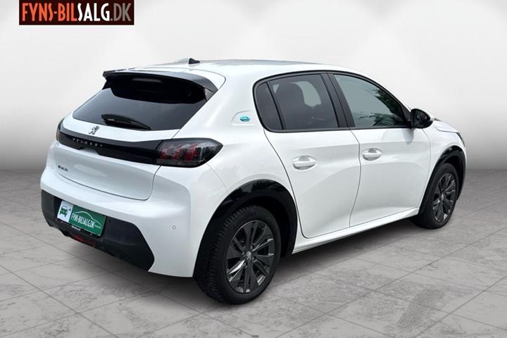 Hvid Peugeot e-208 fra 2021