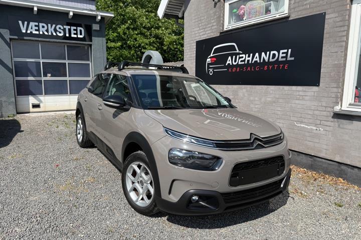 Beige Citroën C4 Cactus fra 2018 set udefra