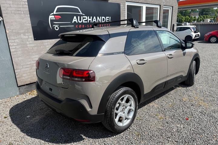 Beige Citroën C4 Cactus fra 2018