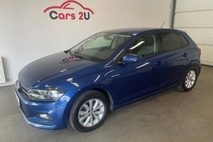 Blå VW Polo fra 2019 set udefra