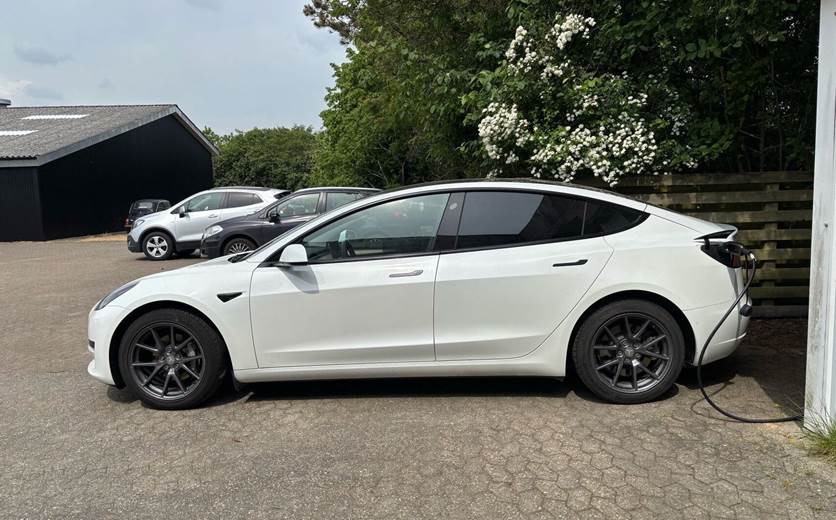 Tesla Model 3 Standard Range+ RWD