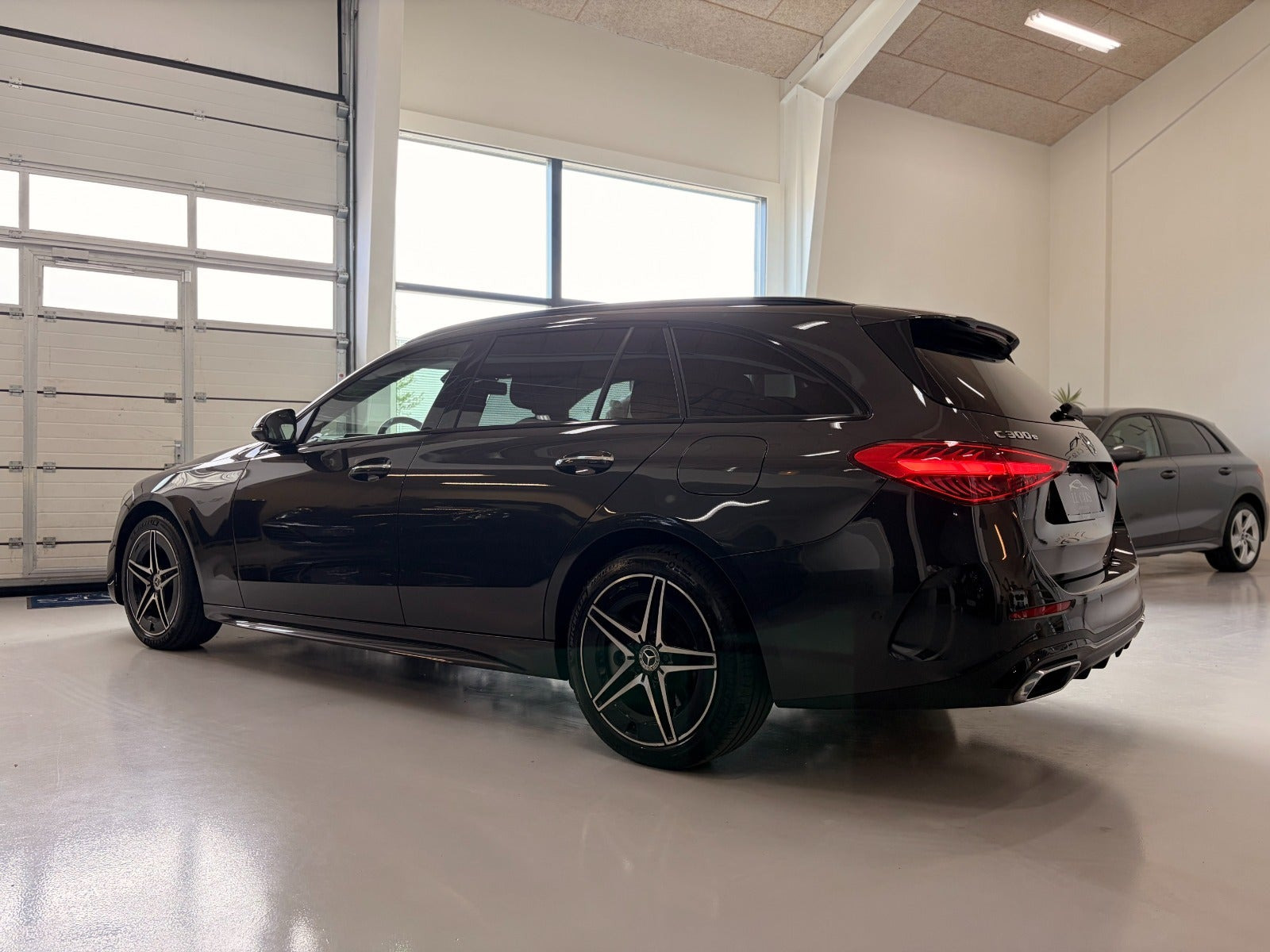 undefined Mercedes C300 e fra 2022