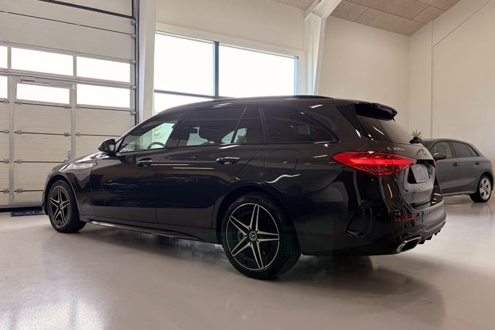 undefined Mercedes C300 e fra 2022