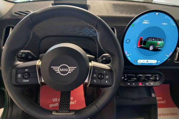 Grøn Mini Countryman E fra 2025