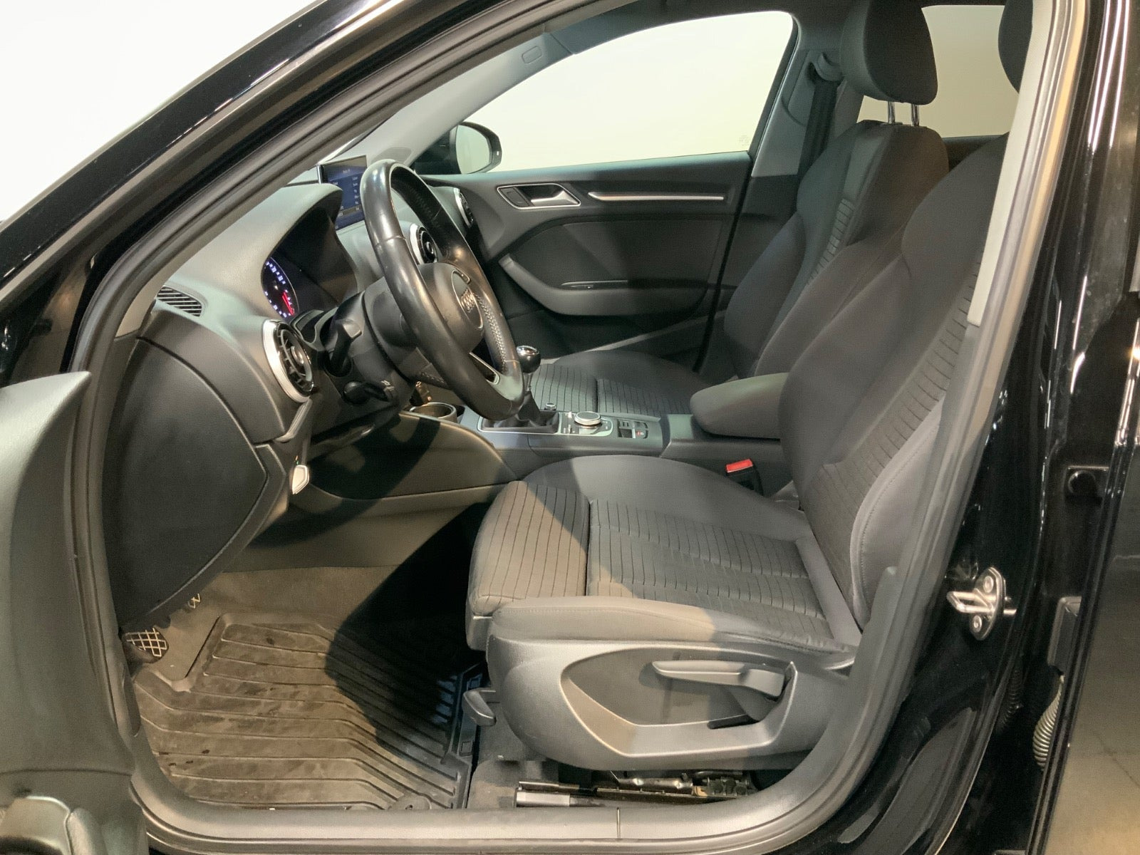 Sort Audi A3 fra 2017