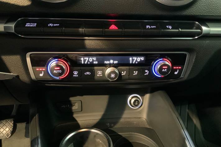 Sort Audi A3 fra 2017