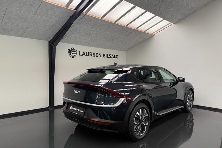 Blå Kia EV6 fra 2024