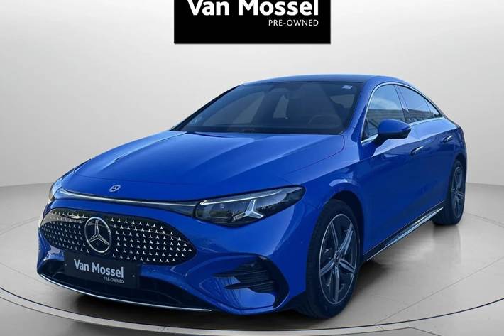 Blå Mercedes CLA250+ fra 2026